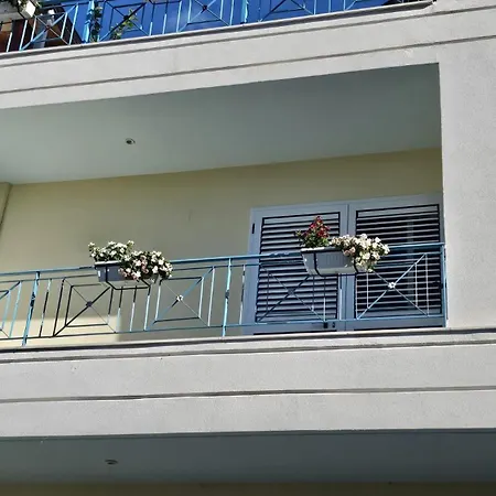 Apartament Garden Terrace Wlora